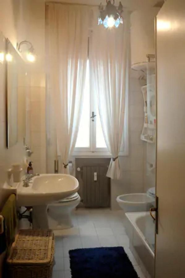 Apartmán Charming Flat With Terrace Over The Canal Benátky Exteriér fotografie